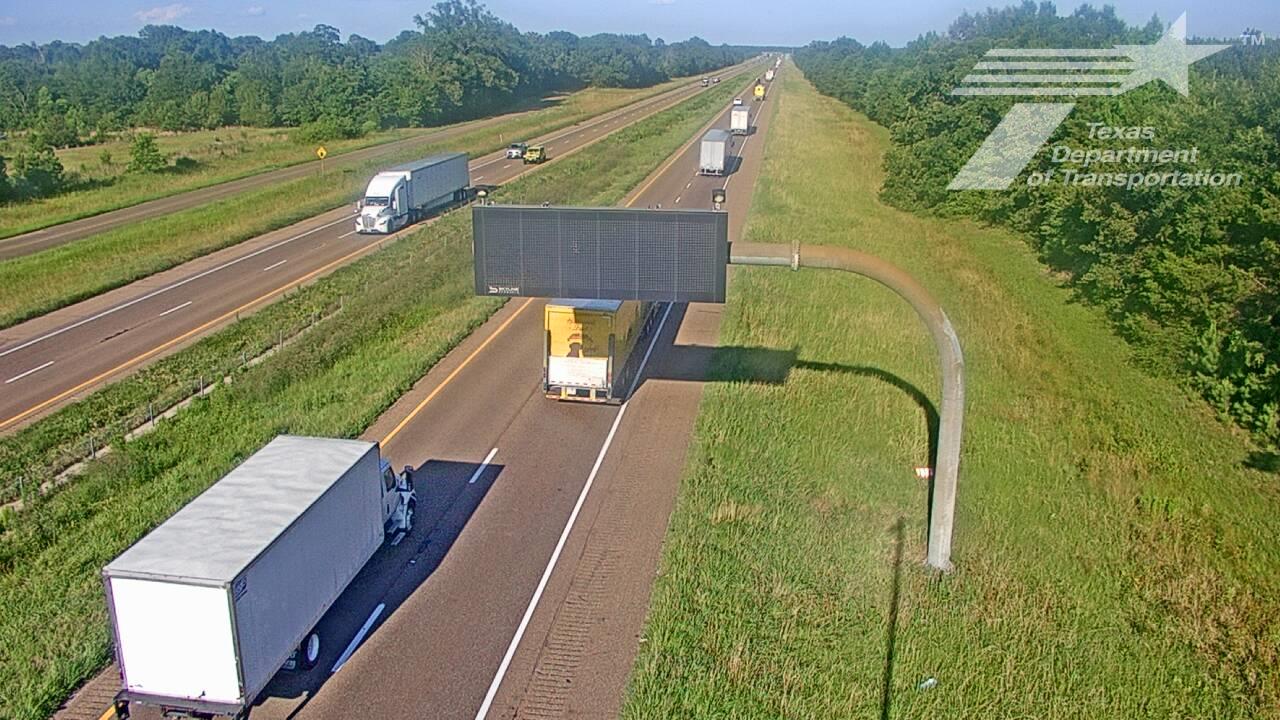 Live snapshot from IH30 at Co Rd 2003