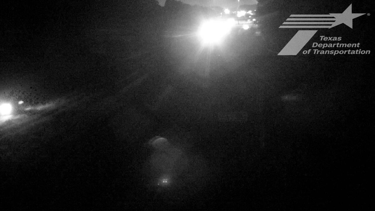 Live snapshot from IH 30 @ SP 74