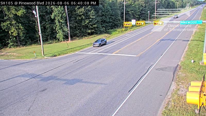 Live snapshot from BMT SH105 @ Pinewood Blvd