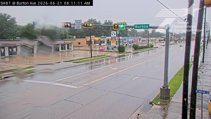 Live snapshot from SH87 @ Burton Ave - Orange