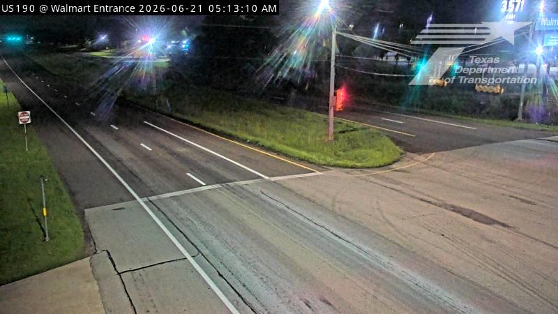 Live snapshot from US190 @ Walmart Entrance - Jasper