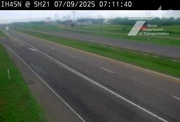 Live snapshot from IH45@SH-21 Madisonville