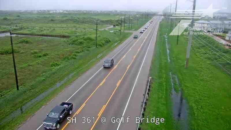 Live snapshot from SH361 @ Golf Bridge