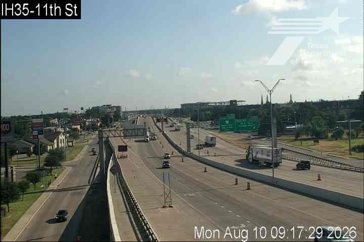 Live snapshot from I35@11th-Waco