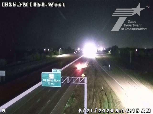 Live snapshot from IH35 South of FM 1858