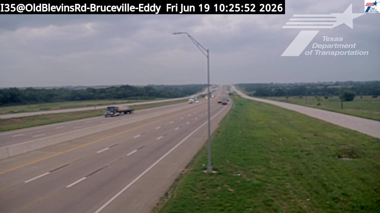 Live snapshot from I35@OldBlevinsRd-Bruceville-Eddy