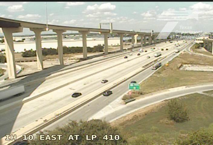 Live snapshot from IH 10 East at LP 410
