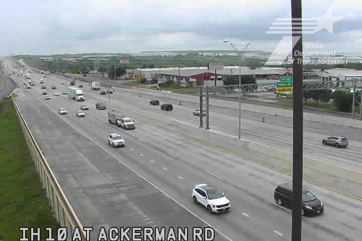 Live snapshot from IH 10 at Ackerman Rd