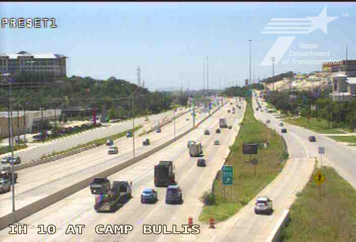 Live snapshot from IH 10 at Camp Bullis