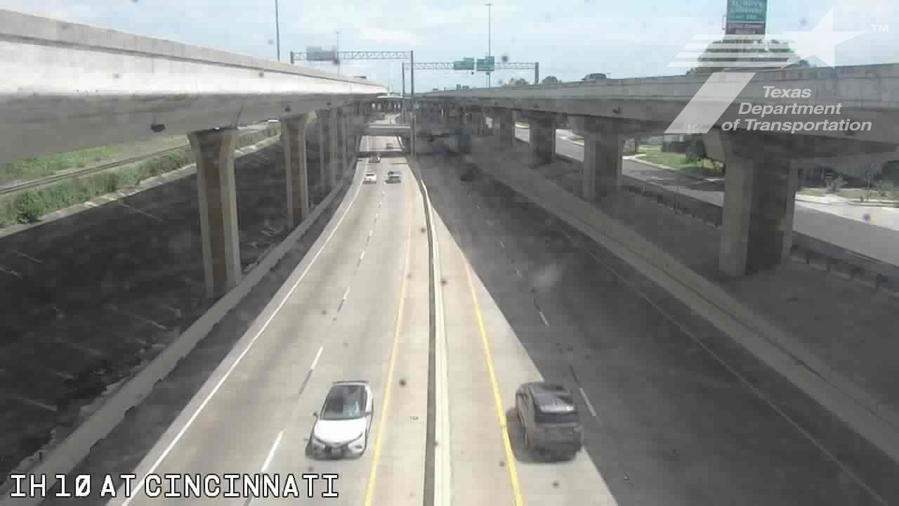 Live snapshot from IH 10 at Cincinnati