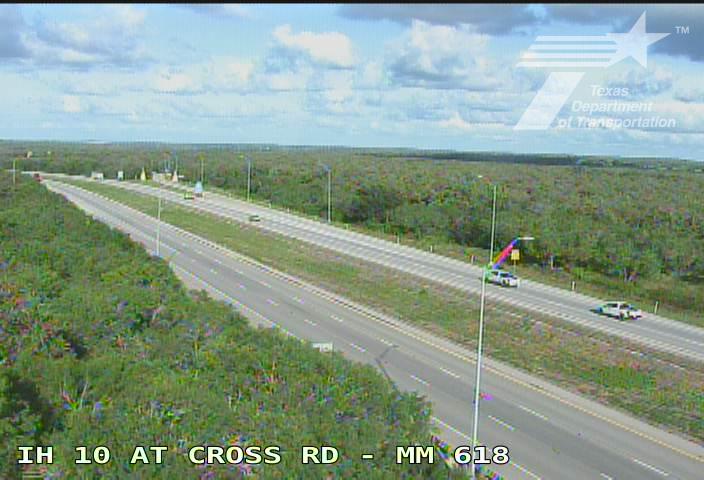 Live snapshot from IH 10 at Cross Rd (MM 618)