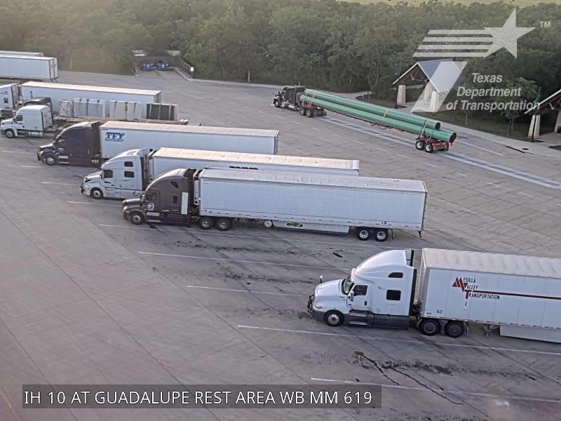 Live snapshot from IH 10 at Guadalupe Rest Area WB (MM 619)