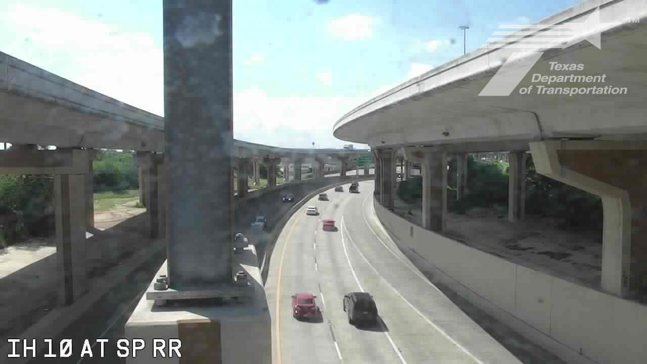Live snapshot from IH 10 at SP RR