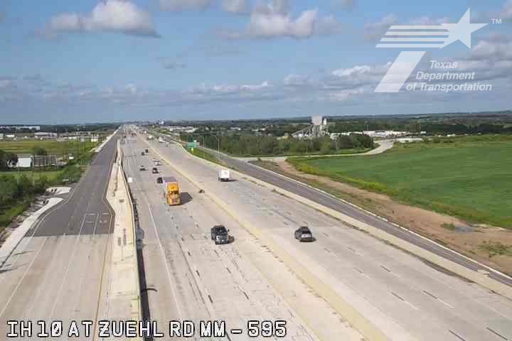 Live snapshot from IH 10 at Zuehl Rd (MM 595)