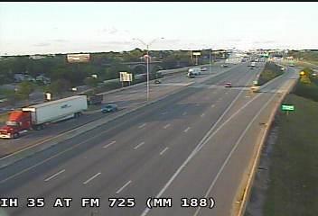 Live snapshot from IH 35 at FM 725 (MM 188)