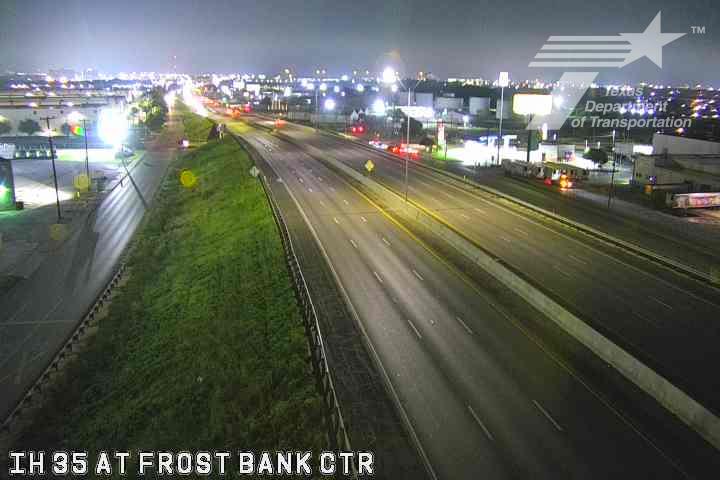 Live snapshot from IH 35 at Frost Bank Center Dr