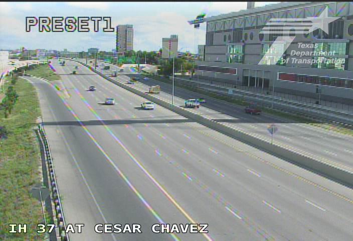Live snapshot from IH 37 at Cesar Chavez