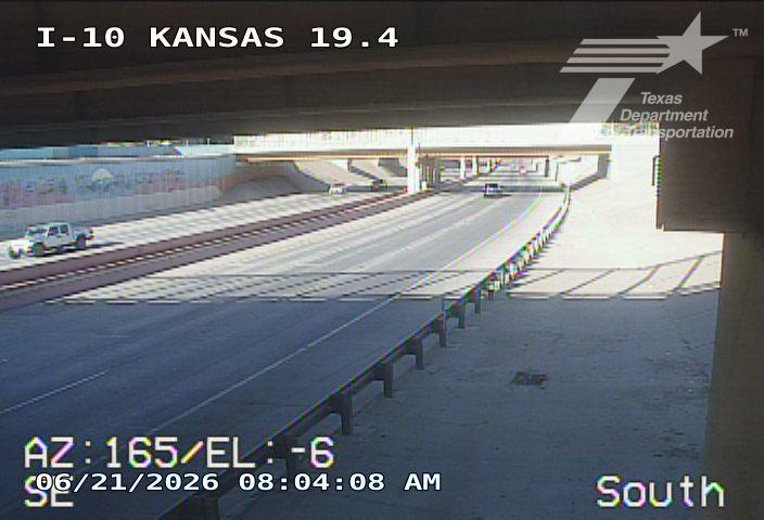 Live snapshot from IH-10 @ Kansas