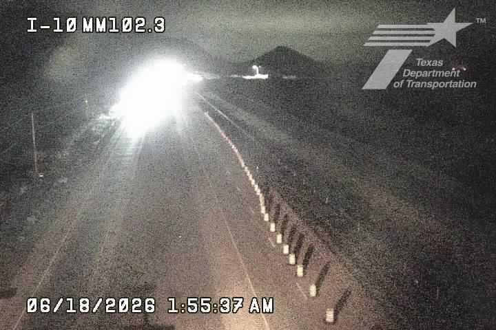 Live snapshot from IH-10 @ MM 102.3