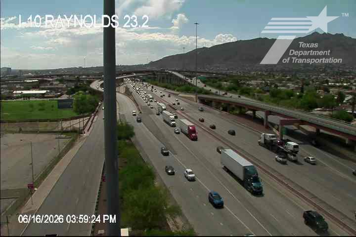 Live snapshot from IH-10 @ Raynolds