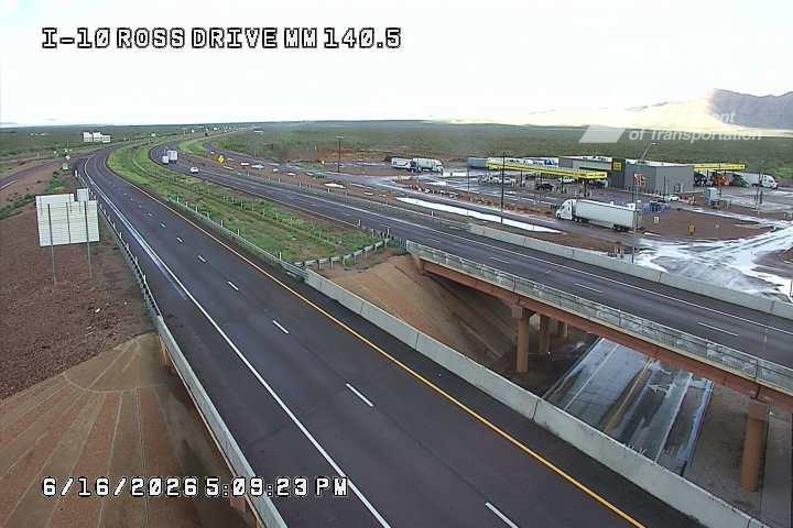 Live snapshot from IH-10 @ Ross Drive MM 140.5