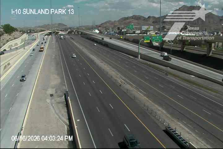 Live snapshot from IH-10 @ Sunland Park