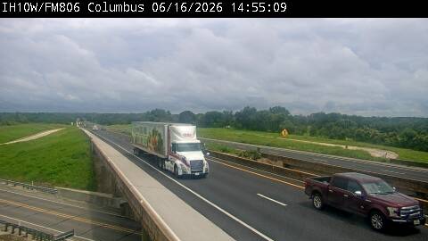 Live snapshot from IH-10 @ US-90 West of Weimar