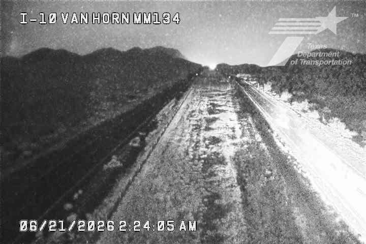 Live snapshot from IH-10 @ Van Horn MM 134