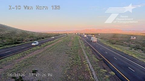 Live snapshot from IH-10 @ Van Horn MM 136