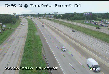 Live snapshot from IH-10 West @ Mountain Laurel Rd.