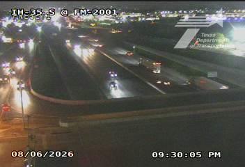 Live snapshot from IH-35 @ FM-2001