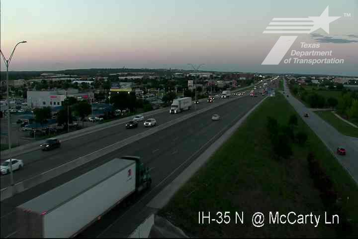 Live snapshot from IH-35 @ McCarty Ln