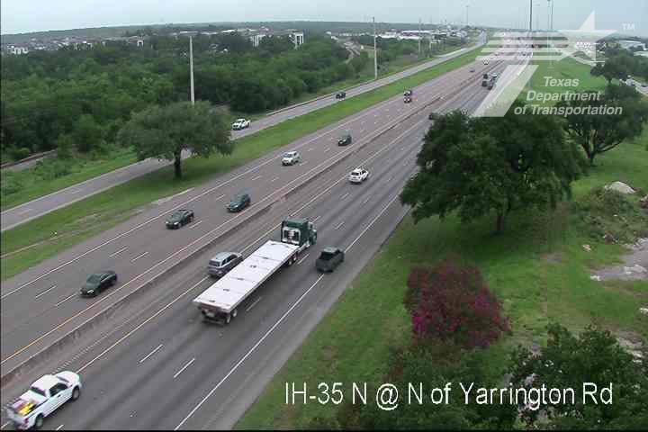 Live snapshot from IH-35 @ N of Yarrington Rd