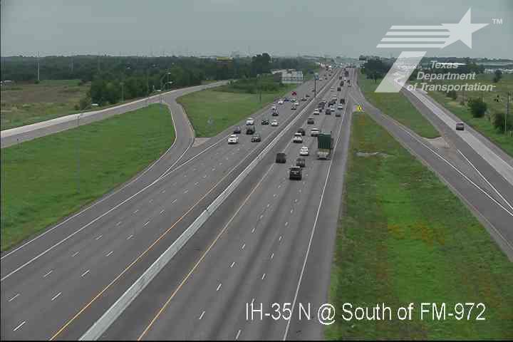 Live snapshot from IH-35 @ South of FM-972