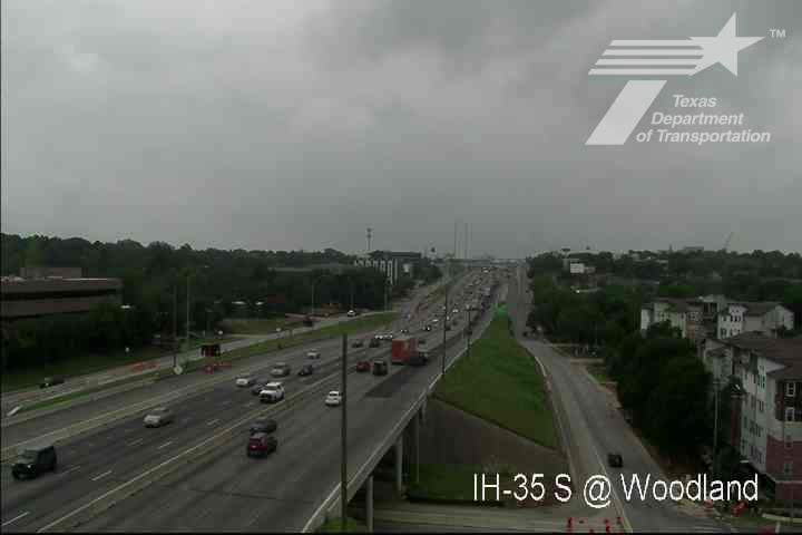 Live snapshot from IH-35 @ Woodland