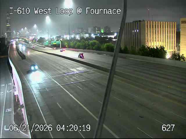 Live snapshot from IH-610 West Loop @ Fournace