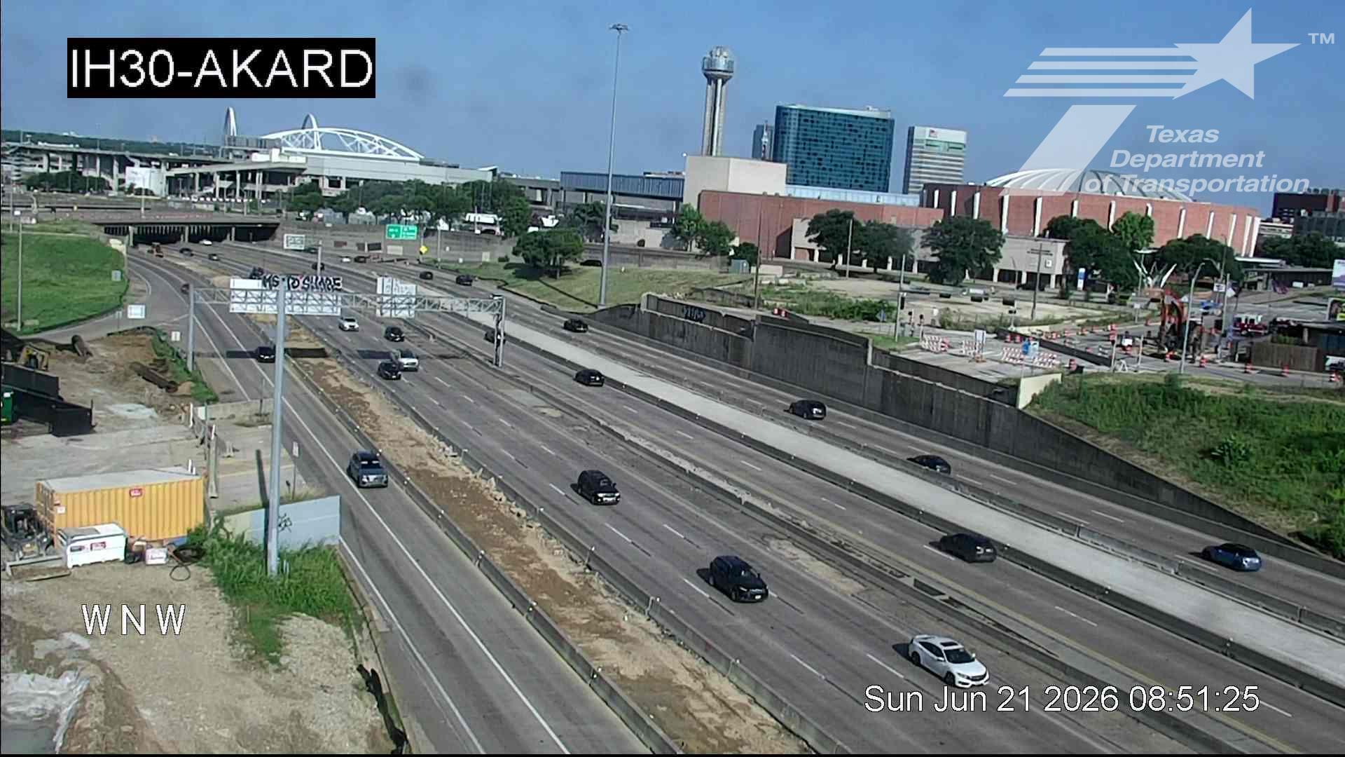 Live snapshot from IH30 @ Akard