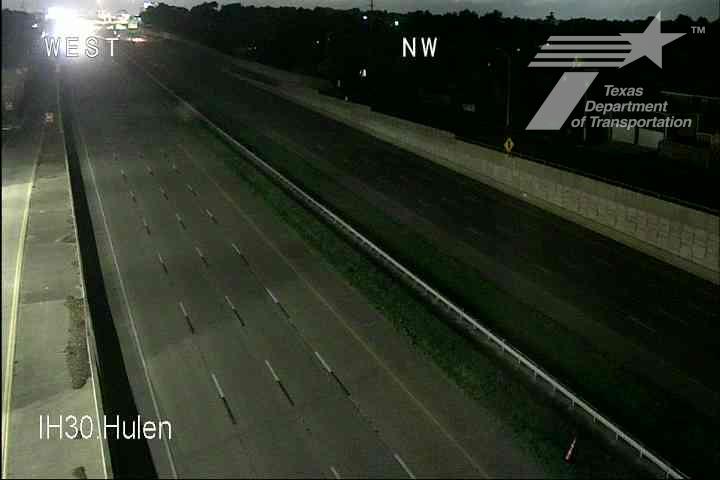 Live snapshot from IH30 @ Hulen