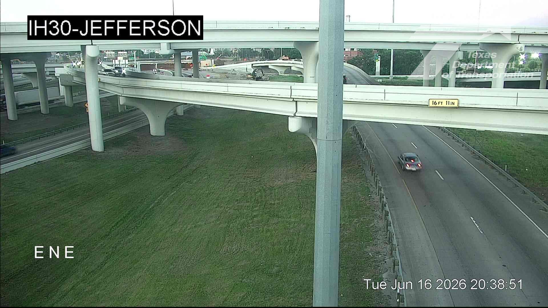 Live snapshot from IH30 @ Jefferson