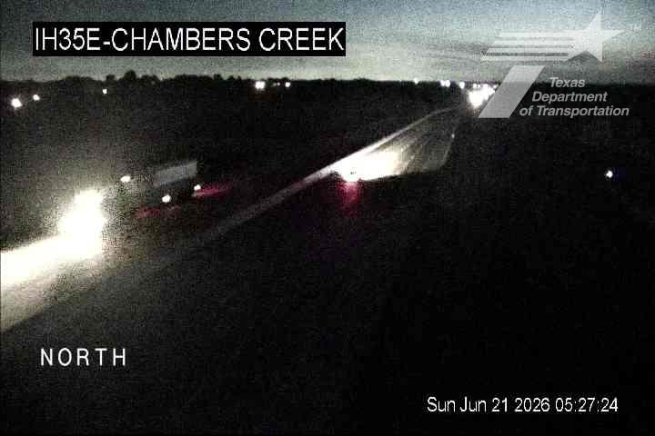 Live snapshot from IH35E @ Chambers Creek
