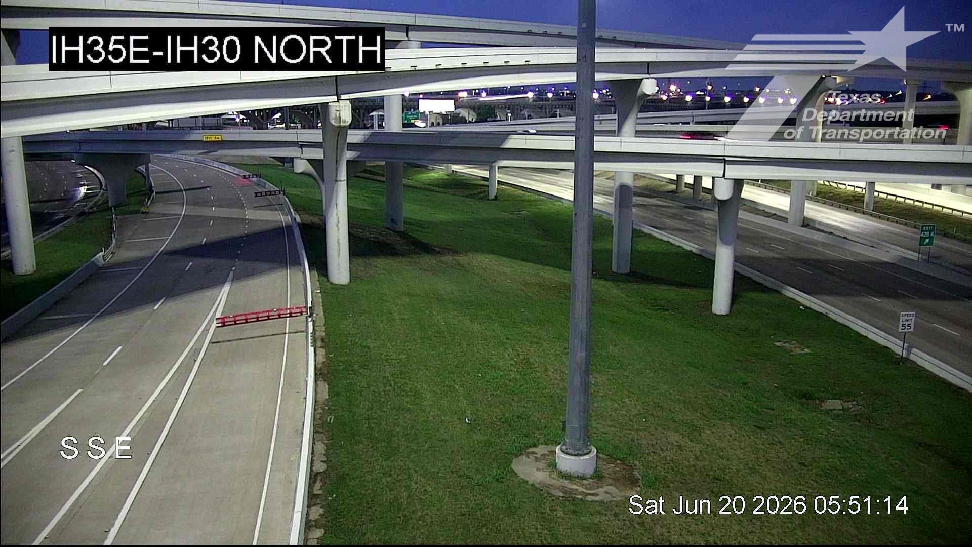 Live snapshot from IH35E @ IH30 North