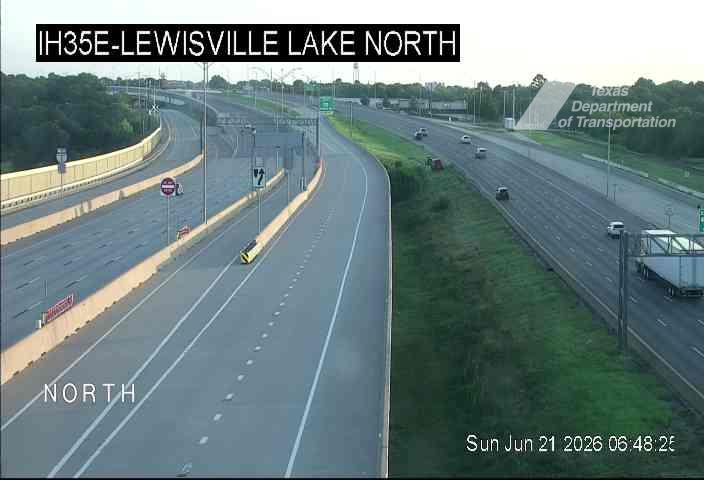 Live snapshot from IH35E @ Lewisville Lake South