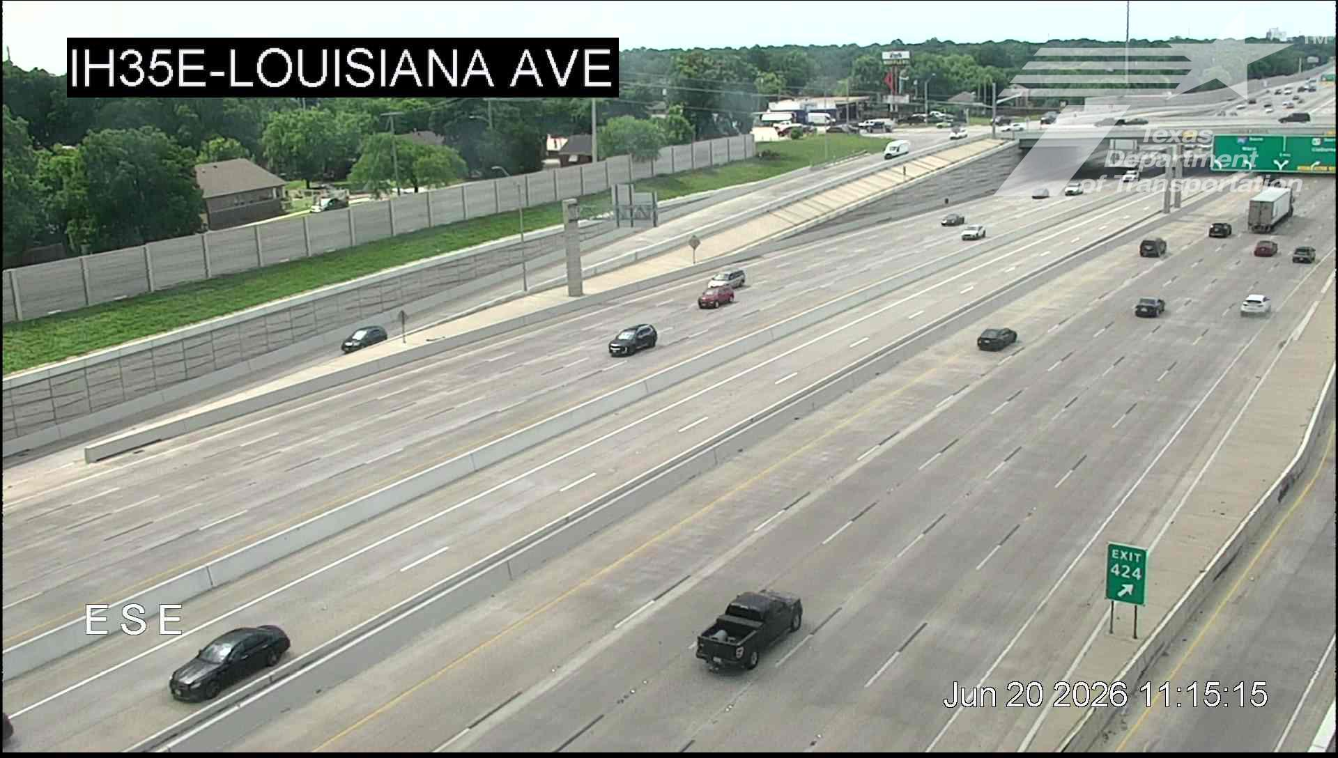 Live snapshot from IH35E @ Louisiana Ave