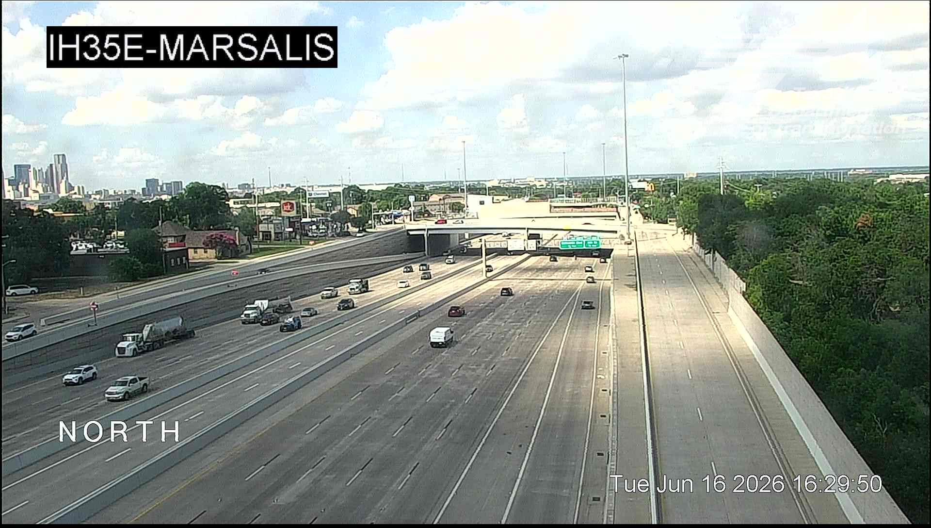 Live snapshot from IH35E @ Marsalis