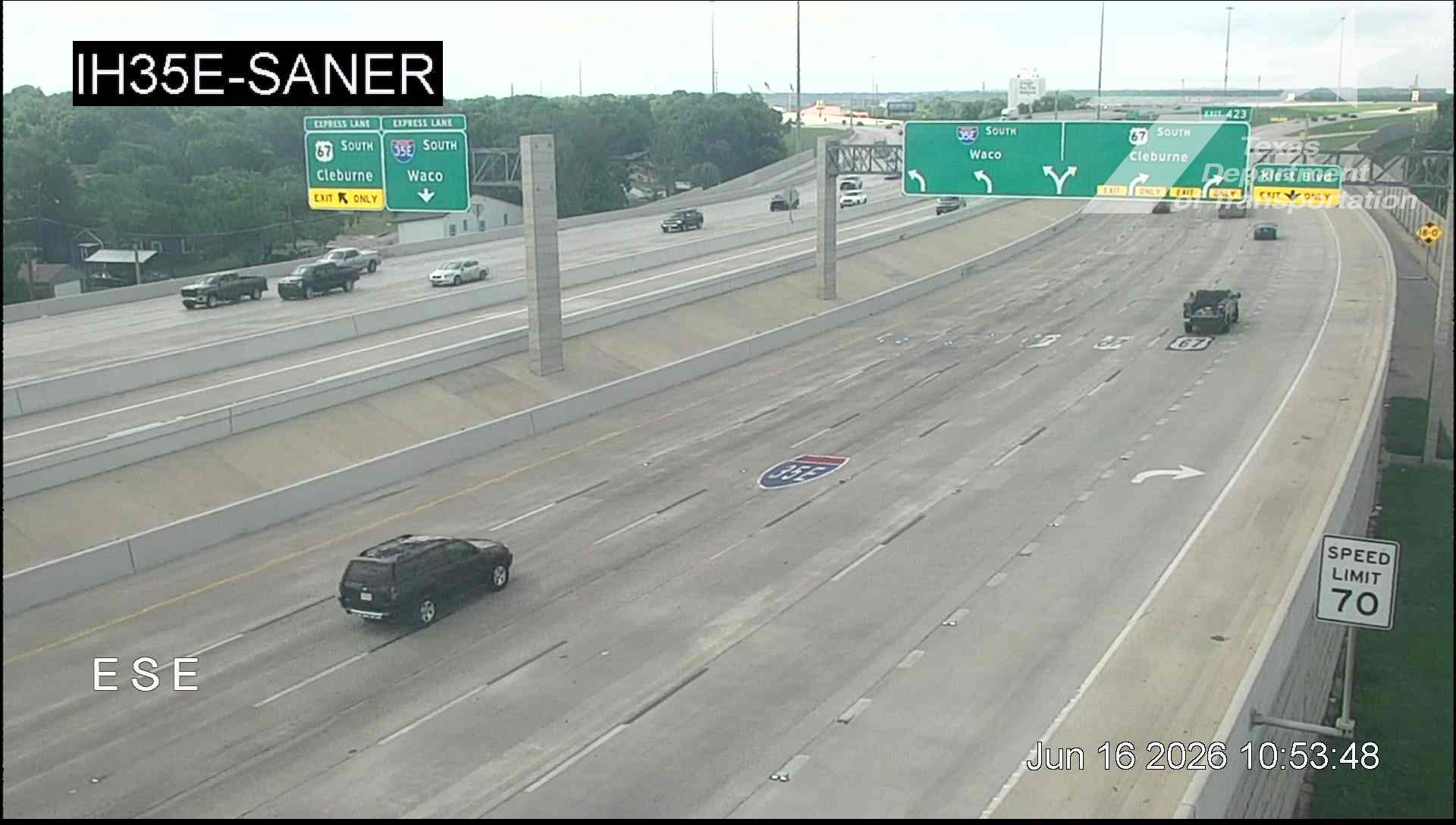 Live snapshot from IH35E @ Saner