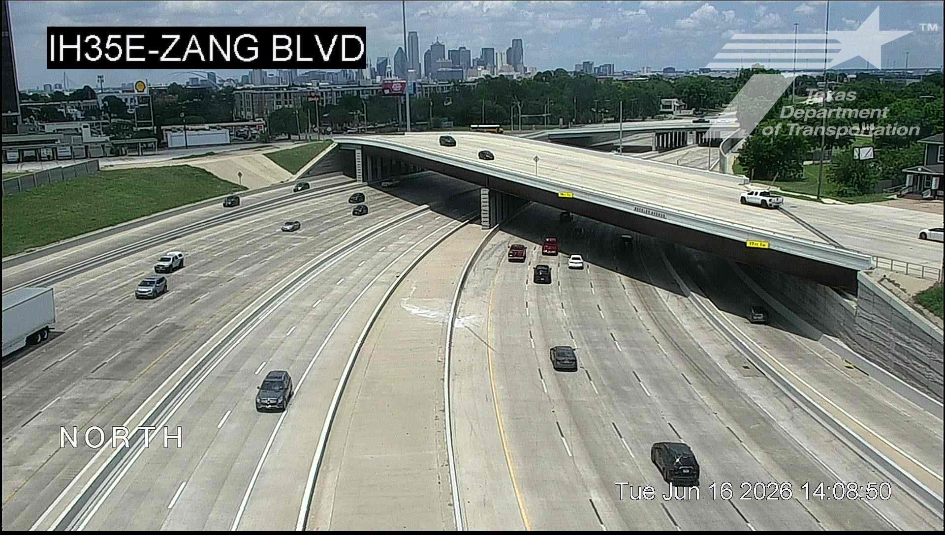 Live snapshot from IH35E @ Zang Blvd