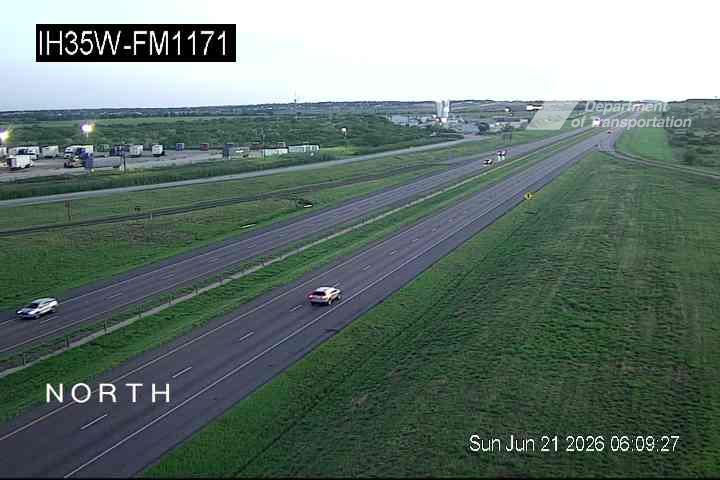 Live snapshot from IH35W @ FM1171
