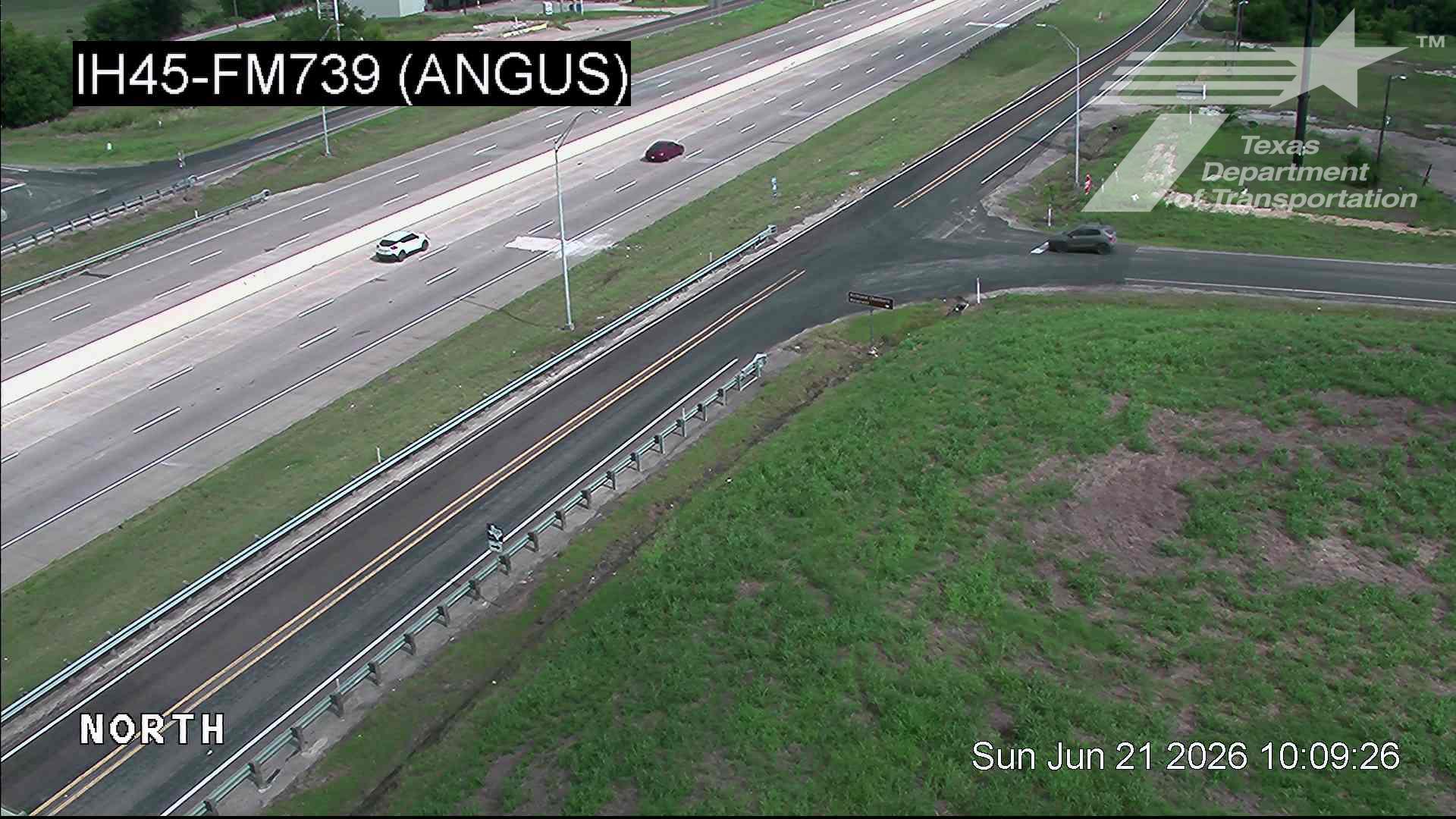 Live snapshot from IH45 @ FM739 (Angus)
