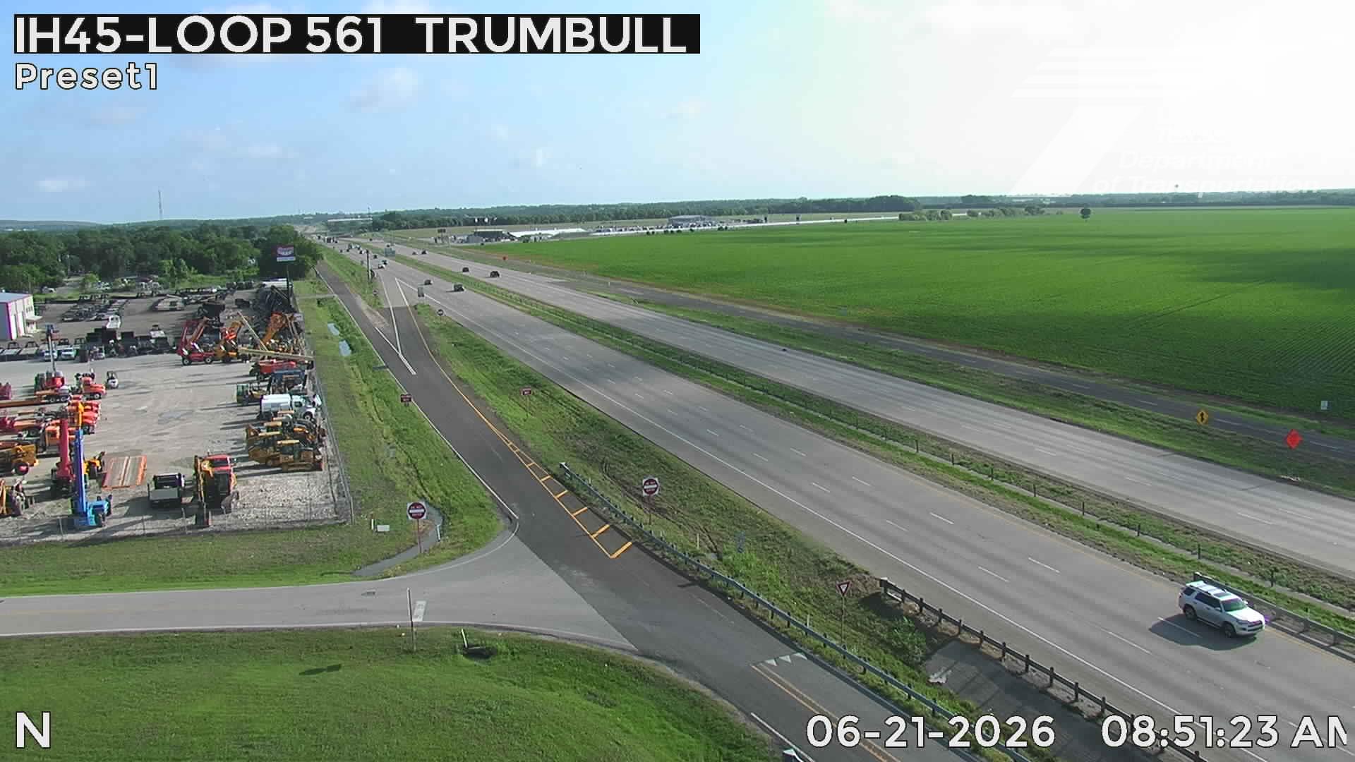 Live snapshot from IH45 @ Loop 561 (Trumbull Rd)