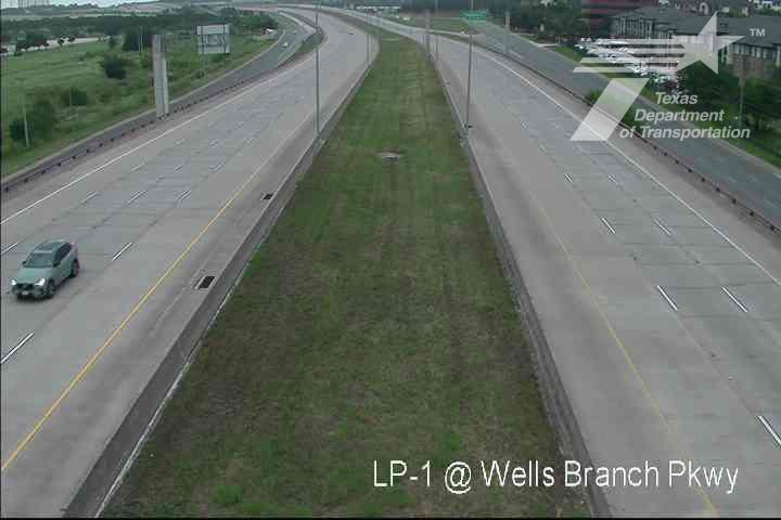 Live snapshot from LP-1 @ Wells Branch Pkwy